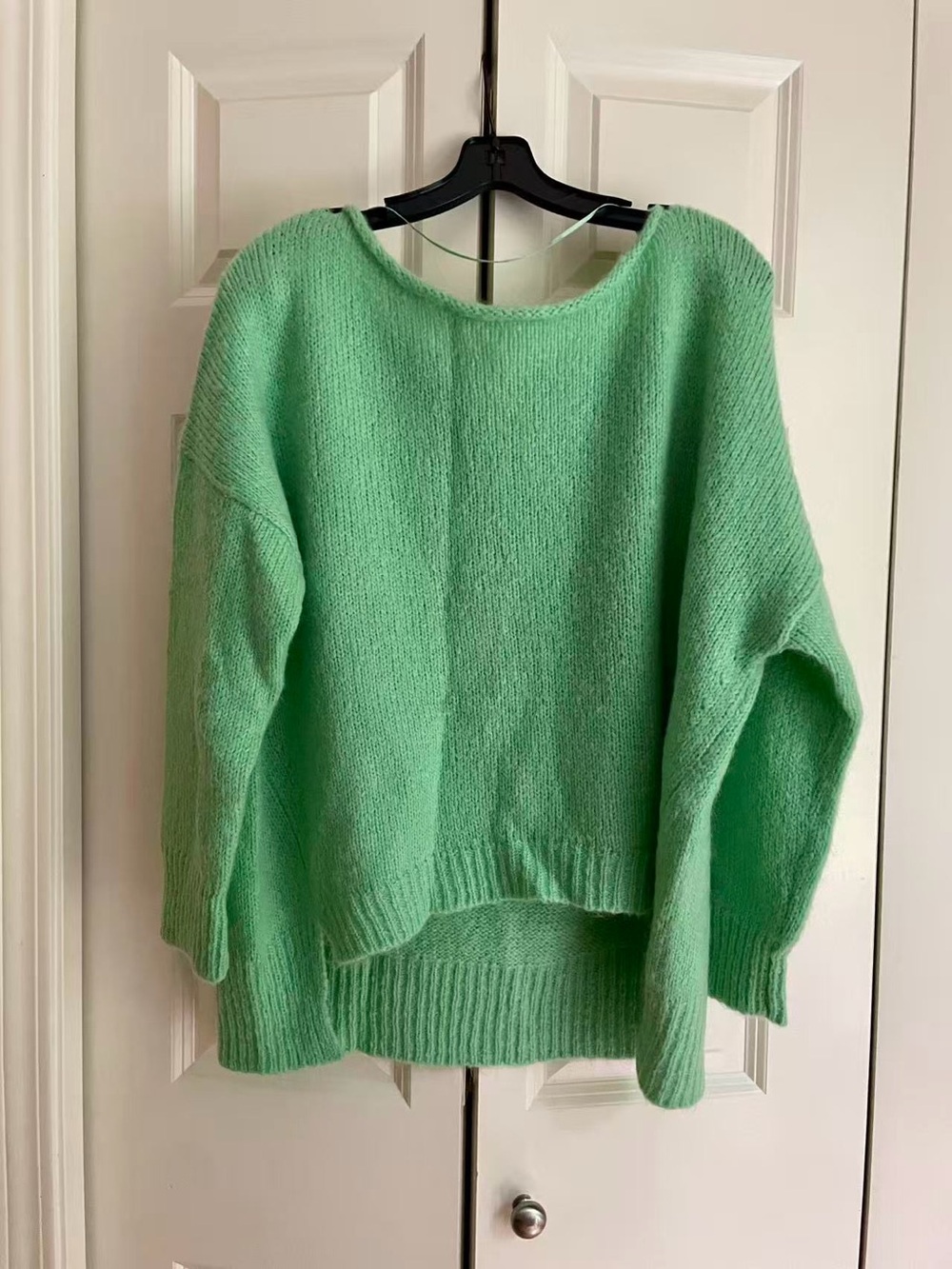 Juicy Couture Minty Green off shoulder Slouchy Sweater M/L